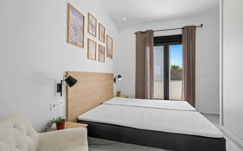 Herverkoop - Villa -
Torrevieja - Costa Blanca