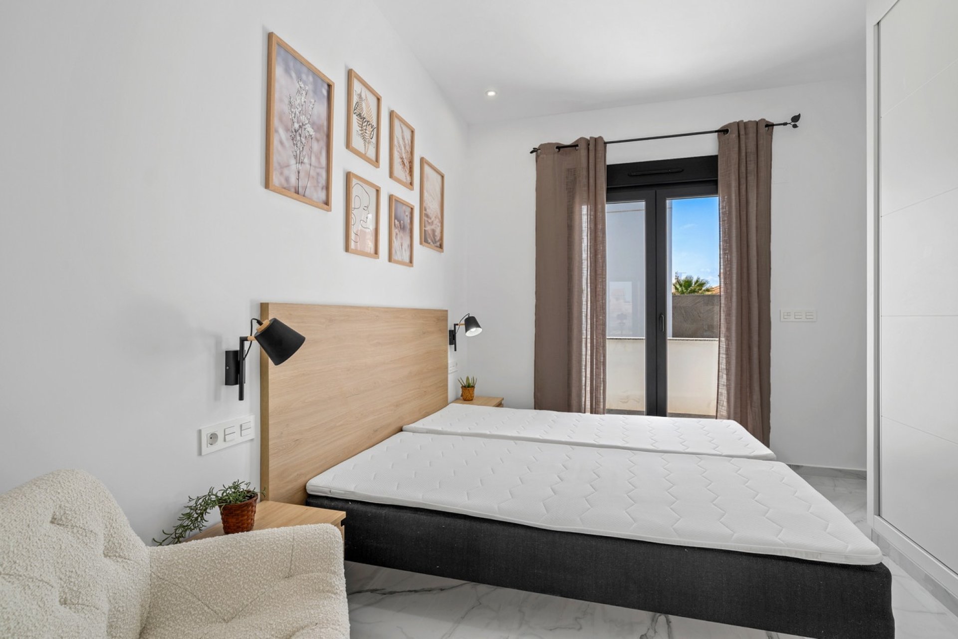 Herverkoop - Villa -
Torrevieja - Costa Blanca