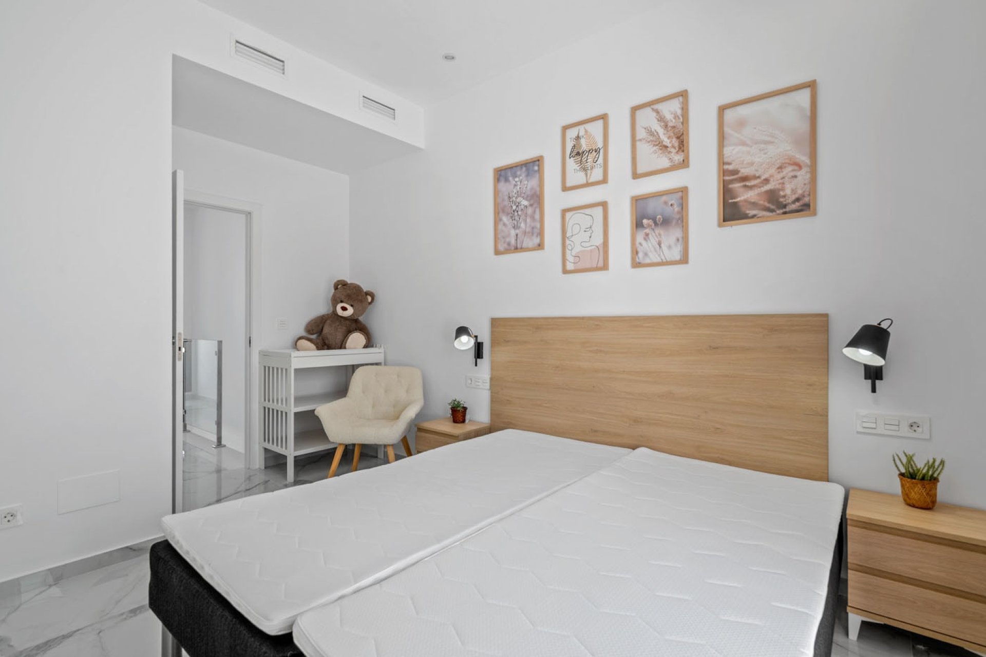 Herverkoop - Villa -
Torrevieja - Costa Blanca
