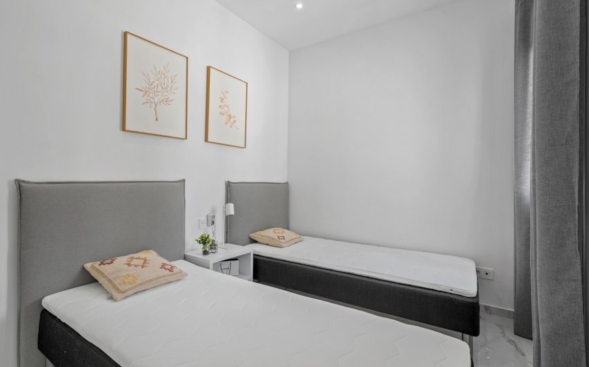 Herverkoop - Villa -
Torrevieja - Costa Blanca