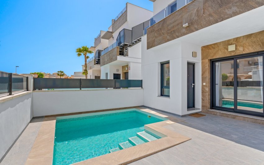 Herverkoop - Villa -
Torrevieja - Costa Blanca