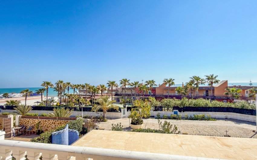 Herverkoop - Villa -
Torrevieja - Costa Blanca