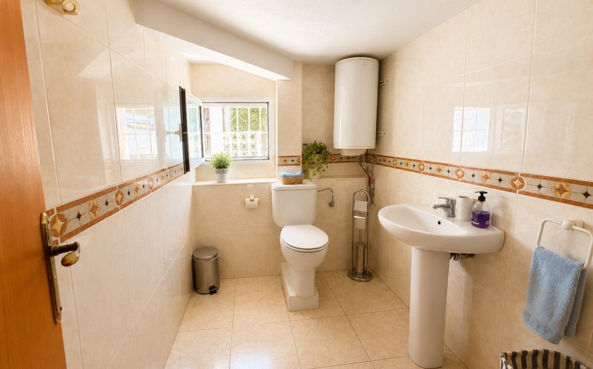 Herverkoop - Villa -
Torrevieja - Costa Blanca