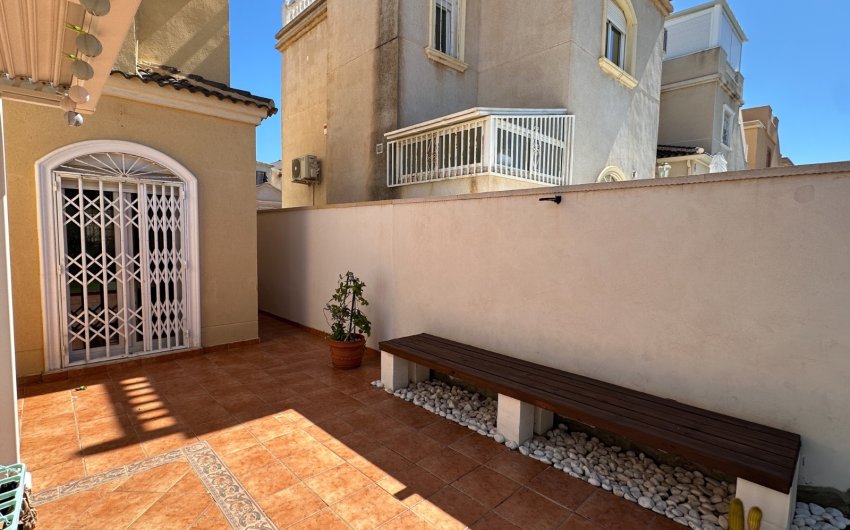 Herverkoop - Villa -
Torrevieja - Costa Blanca