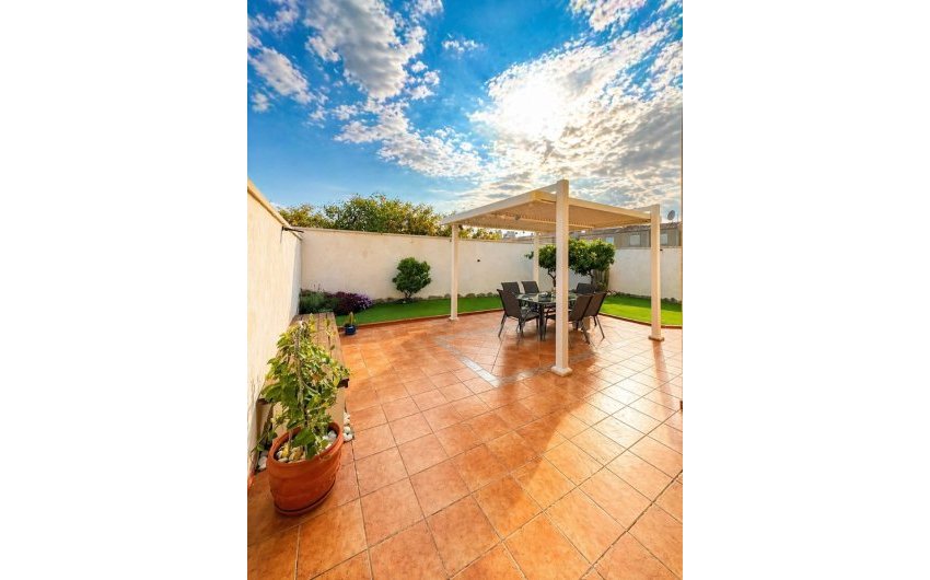 Herverkoop - Villa -
Torrevieja - Costa Blanca