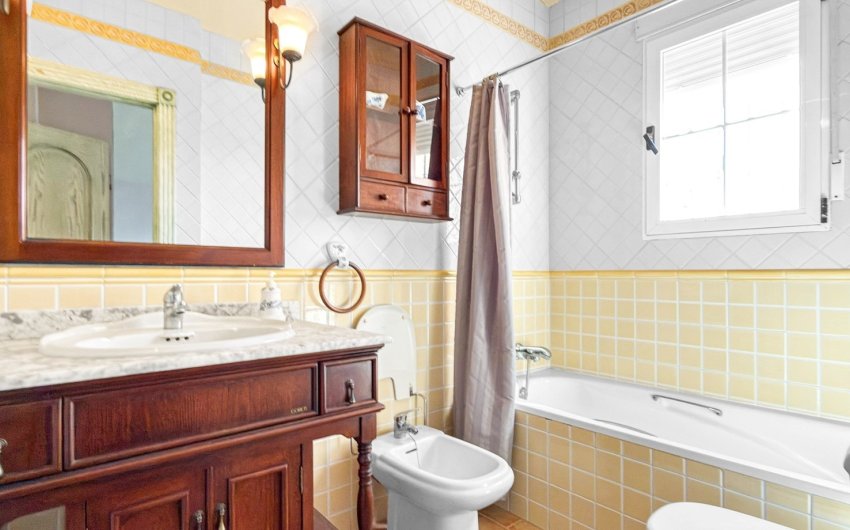 Herverkoop - Villa -
Torrevieja - Costa Blanca