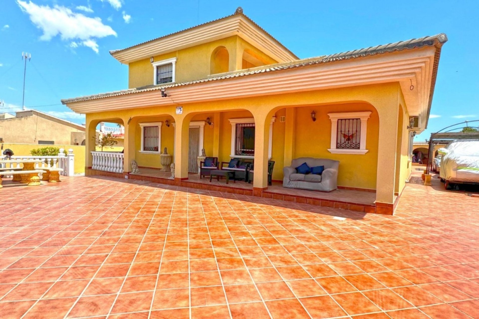 Herverkoop - Villa -
Torrevieja - Costa Blanca
