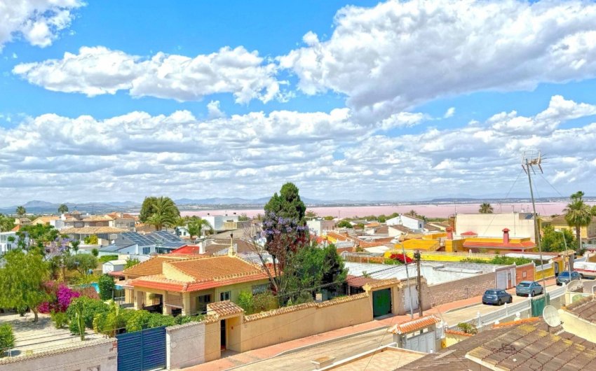 Herverkoop - Villa -
Torrevieja - Costa Blanca