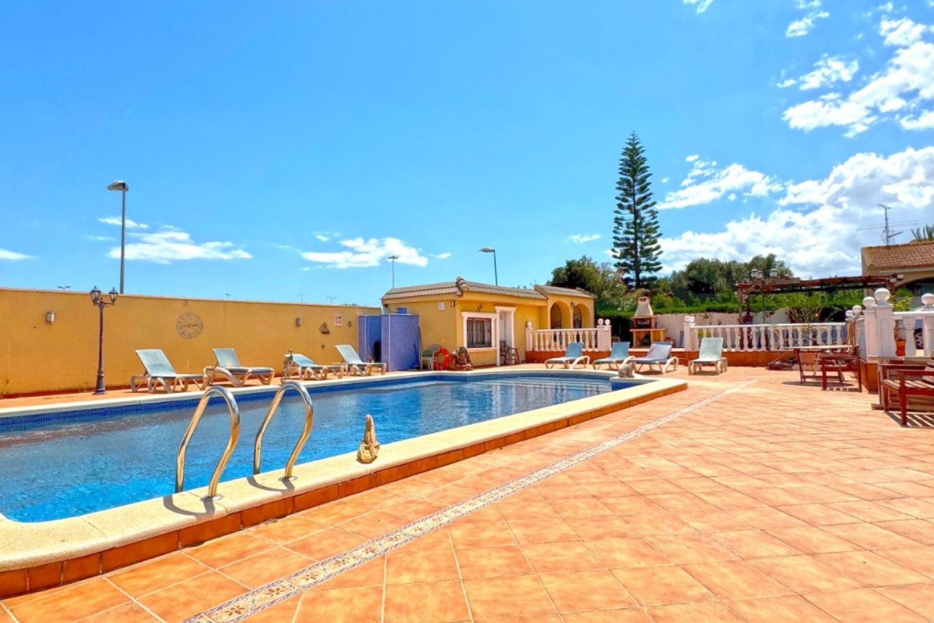 Herverkoop - Villa -
Torrevieja - Costa Blanca