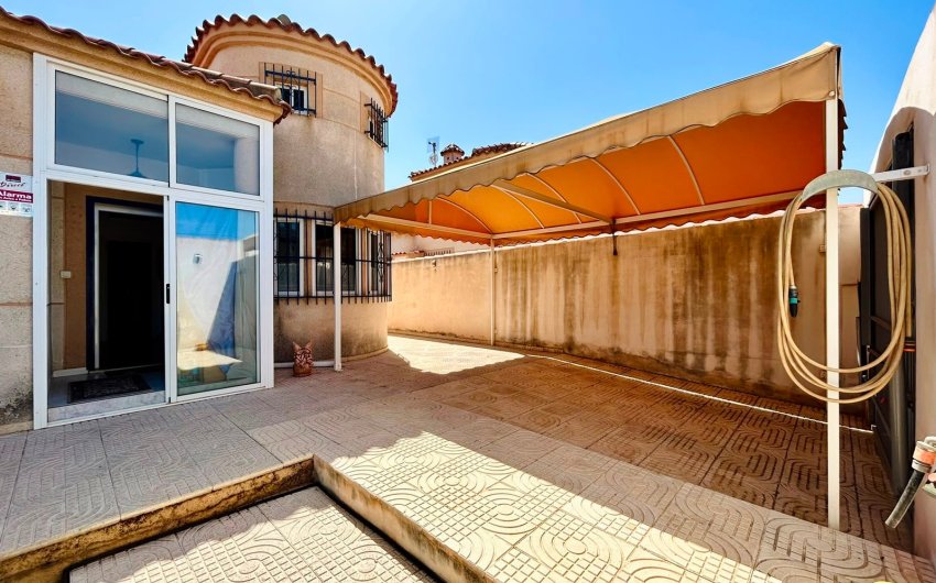 Herverkoop - Villa -
Torrevieja - Costa Blanca