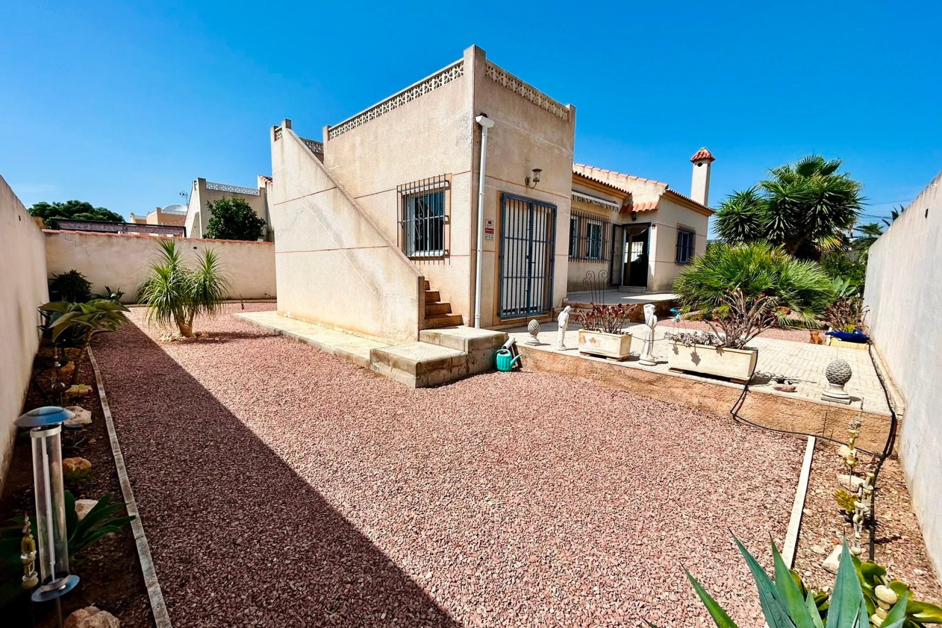 Herverkoop - Villa -
Torrevieja - Costa Blanca