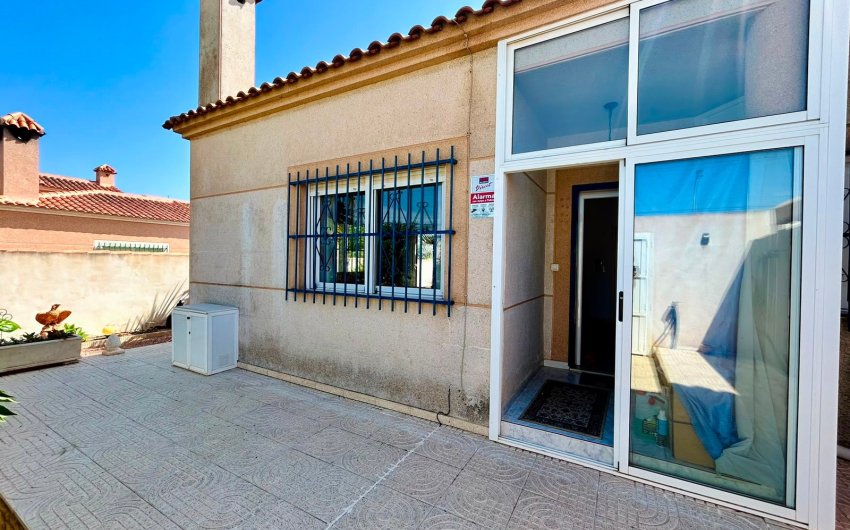 Herverkoop - Villa -
Torrevieja - Costa Blanca