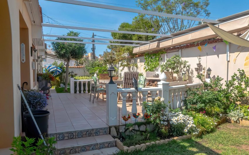 Herverkoop - Villa -
Torrevieja - Costa Blanca