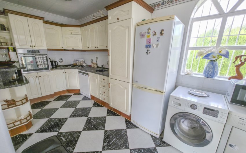 Herverkoop - Villa -
Torrevieja - Costa Blanca