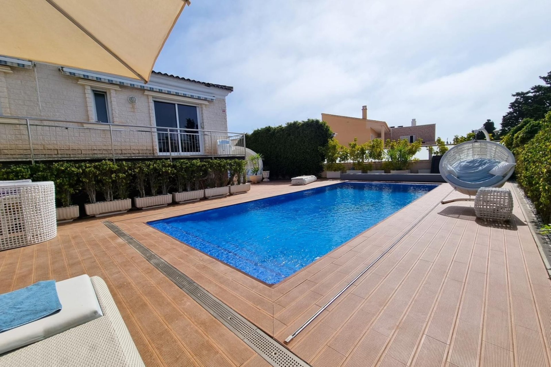 Herverkoop - Villa -
Torrevieja - Costa Blanca