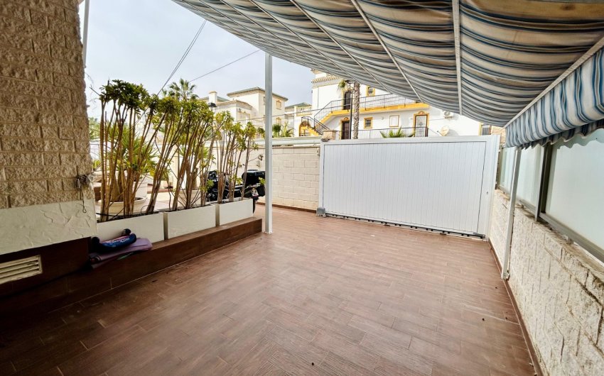 Herverkoop - Villa -
Torrevieja - Costa Blanca