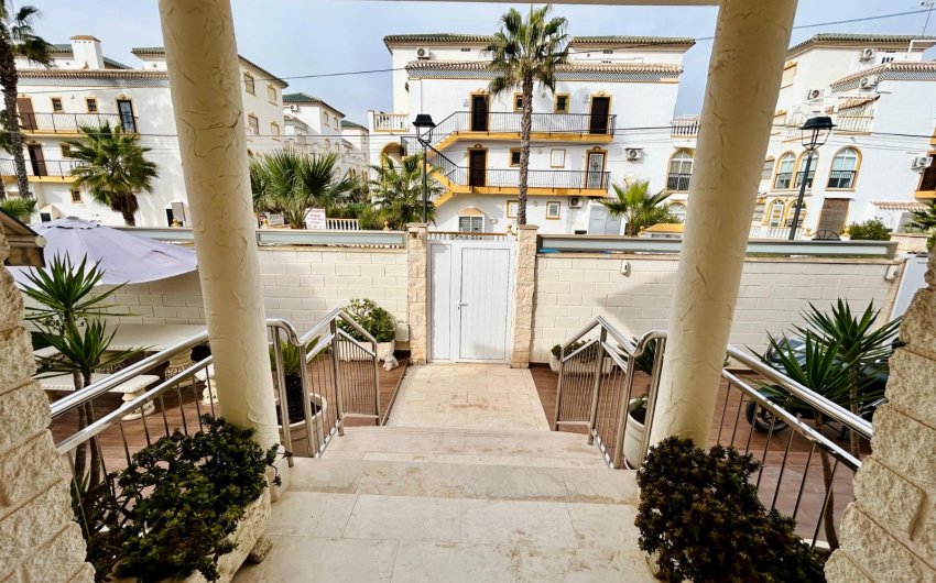 Herverkoop - Villa -
Torrevieja - Costa Blanca