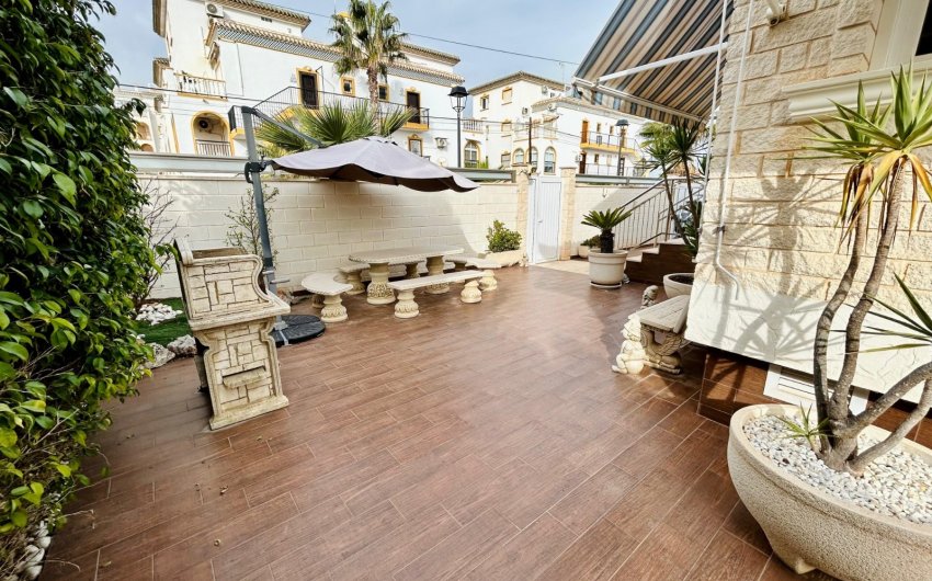 Herverkoop - Villa -
Torrevieja - Costa Blanca