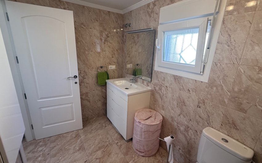 Herverkoop - Villa -
Torrevieja - Costa Blanca