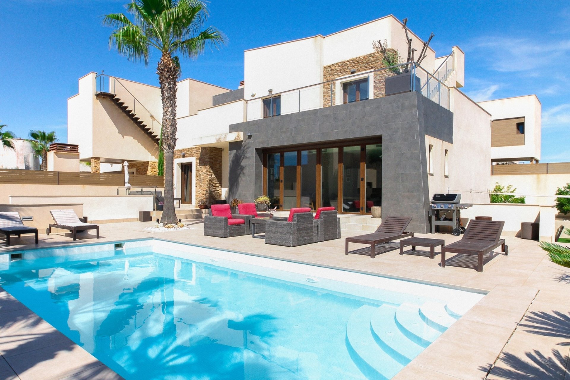 Herverkoop - Villa -
Torrevieja - Costa Blanca