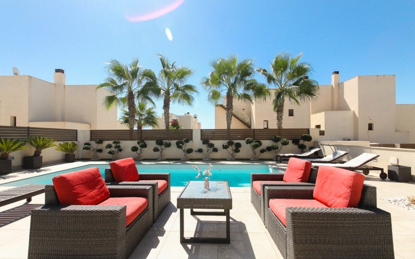 Herverkoop - Villa -
Torrevieja - Costa Blanca