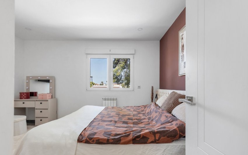 Herverkoop - Villa -
Torrevieja - Costa Blanca