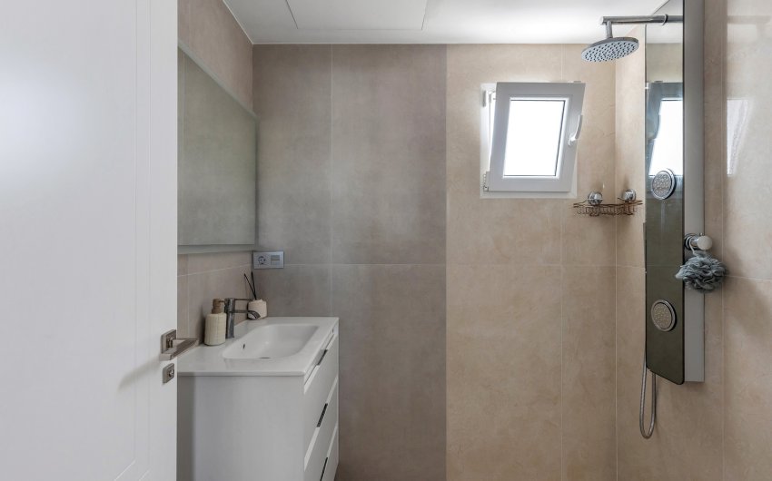 Herverkoop - Villa -
Torrevieja - Costa Blanca