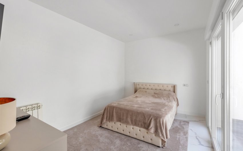 Herverkoop - Villa -
Torrevieja - Costa Blanca