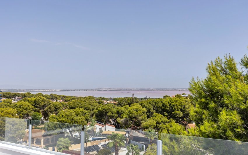 Herverkoop - Villa -
Torrevieja - Costa Blanca