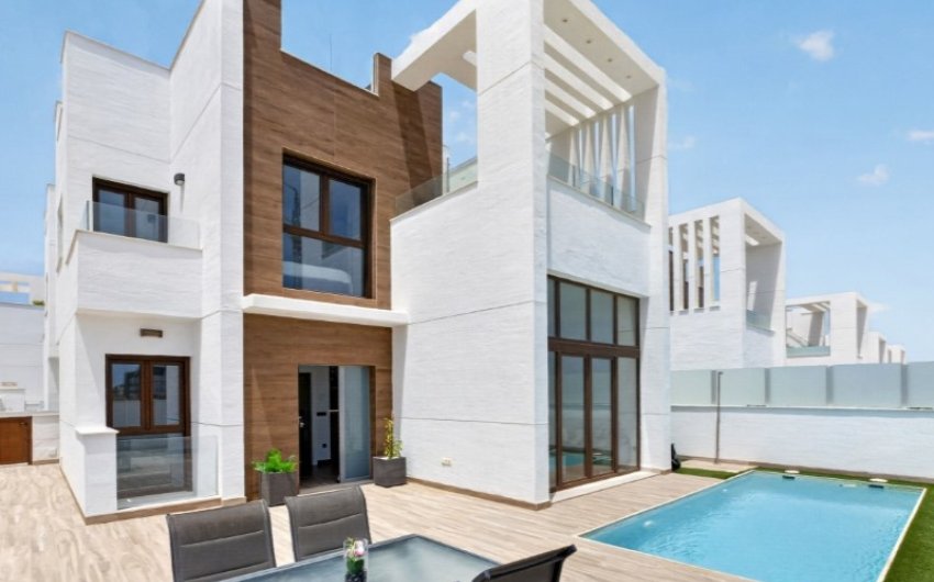 Herverkoop - Villa -
Torrevieja - Costa Blanca