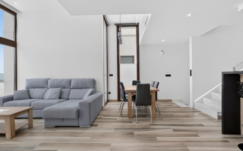 Herverkoop - Villa -
Torrevieja - Costa Blanca