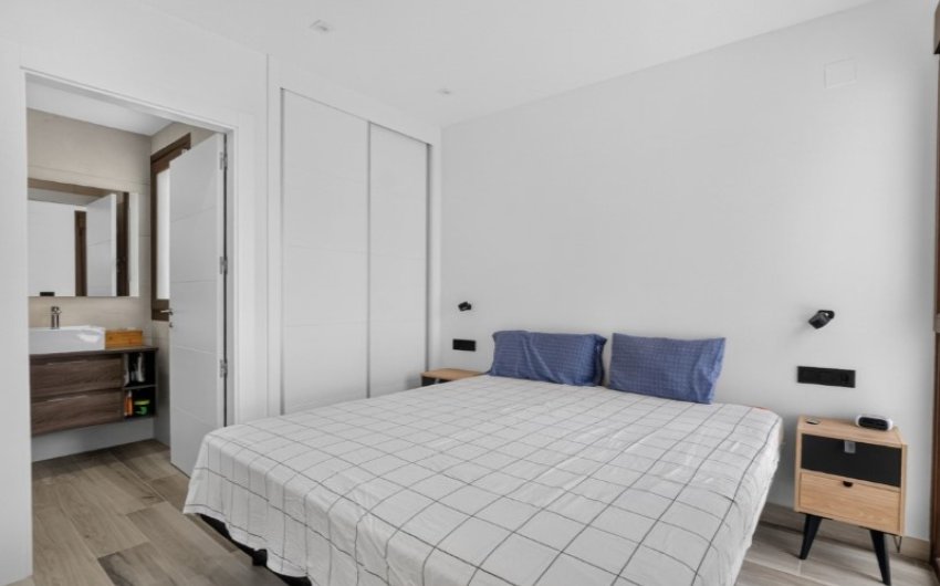 Herverkoop - Villa -
Torrevieja - Costa Blanca