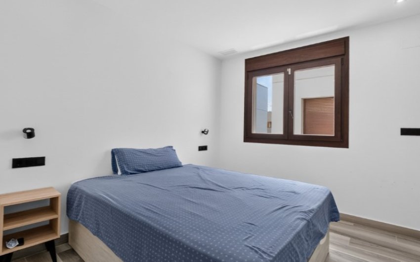 Herverkoop - Villa -
Torrevieja - Costa Blanca