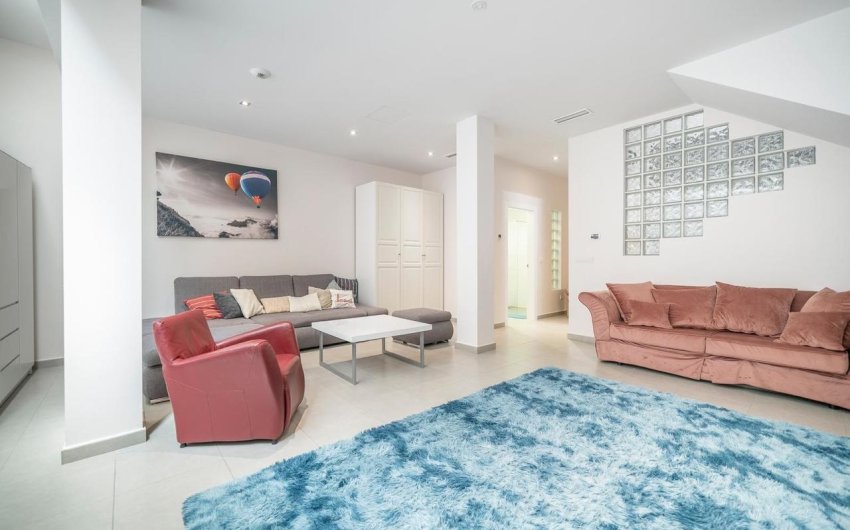 Herverkoop - Villa -
Torrevieja - Costa Blanca