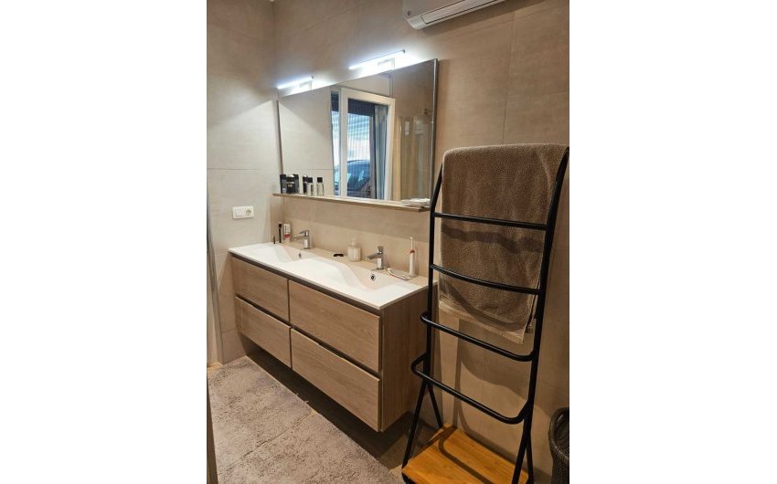 Herverkoop - Villa -
Torrevieja - Costa Blanca
