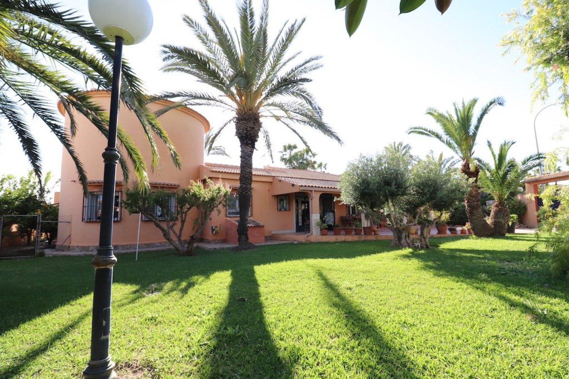 Herverkoop - Villa -
Torrevieja - Costa Blanca
