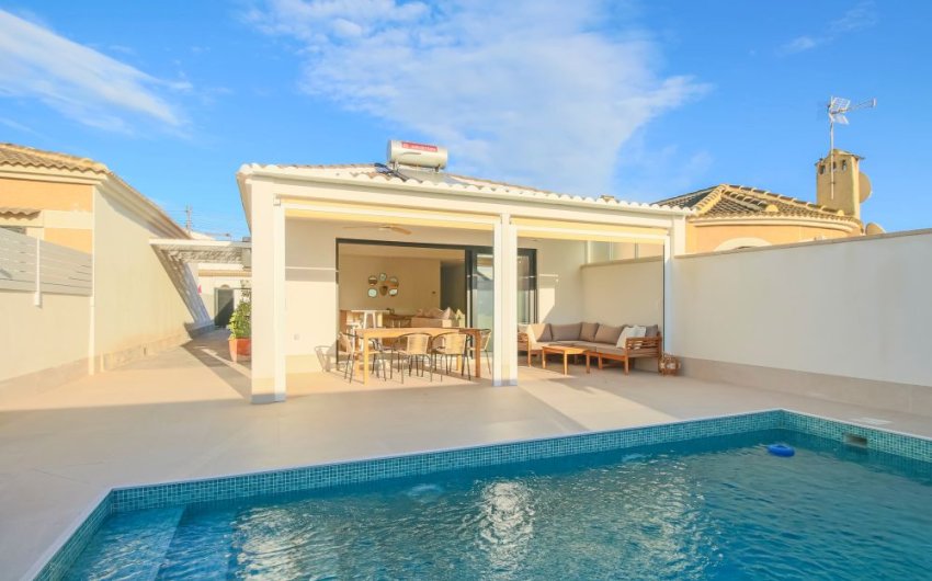 Herverkoop - Villa -
Torrevieja - Costa Blanca