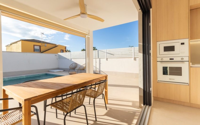 Herverkoop - Villa -
Torrevieja - Costa Blanca