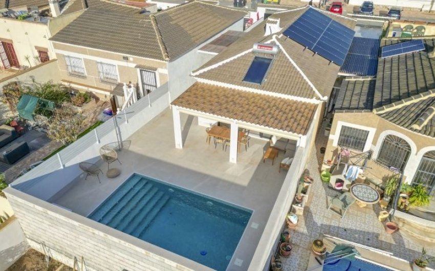 Herverkoop - Villa -
Torrevieja - Costa Blanca