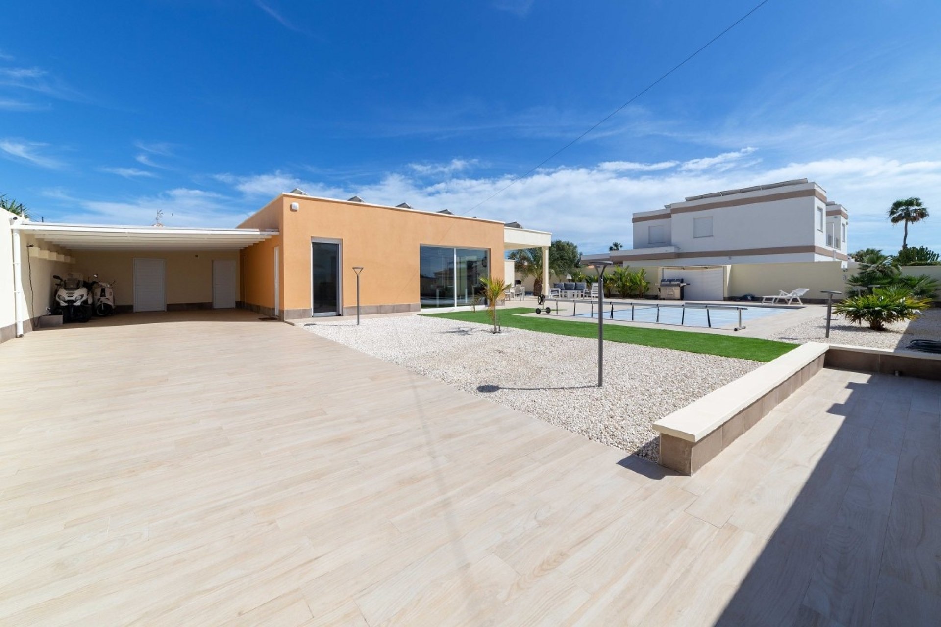 Herverkoop - Villa -
Torrevieja - Costa Blanca