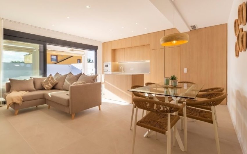 Herverkoop - Villa -
Torrevieja - Costa Blanca