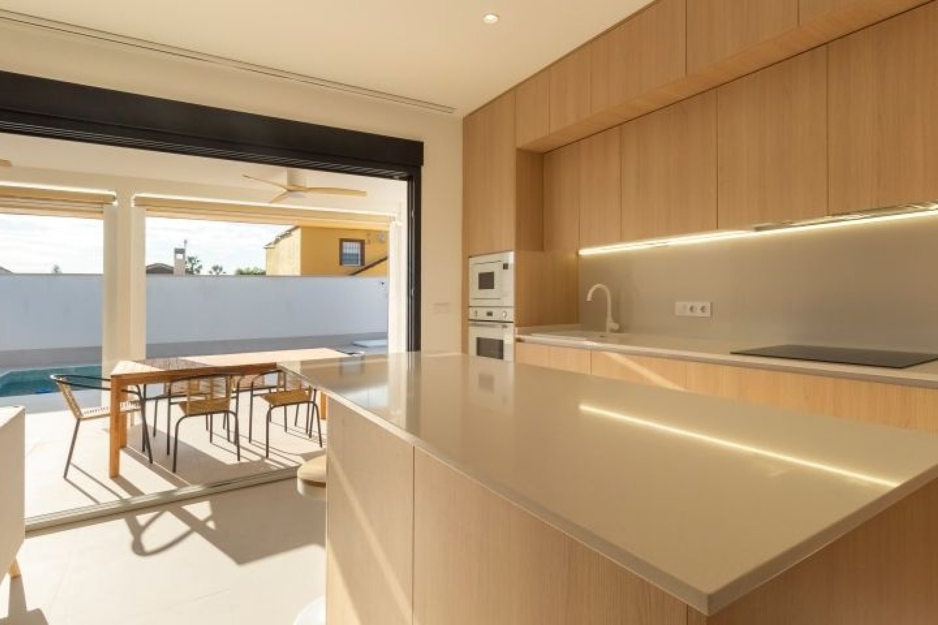 Herverkoop - Villa -
Torrevieja - Costa Blanca