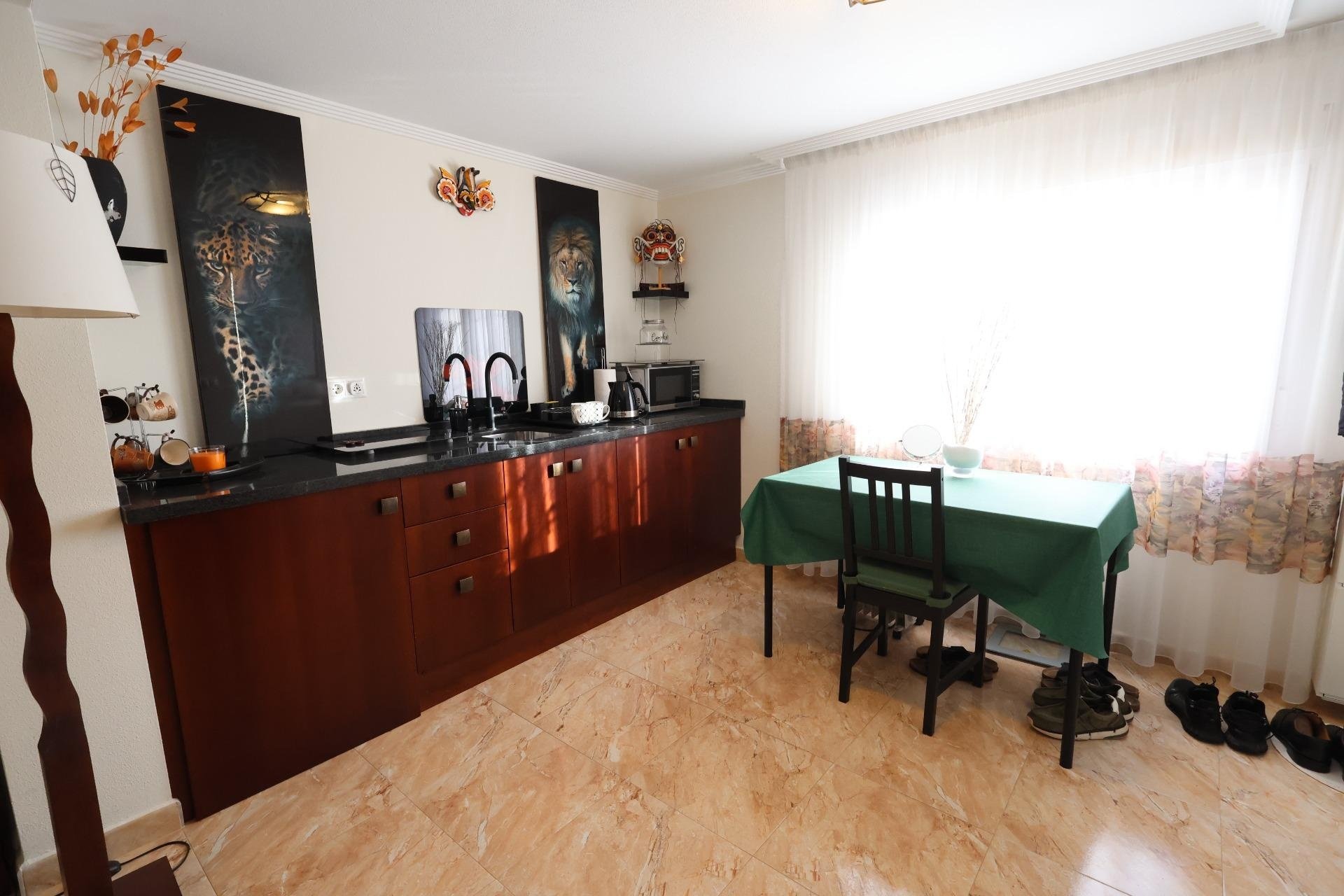 Herverkoop - Villa -
Torrevieja - Costa Blanca