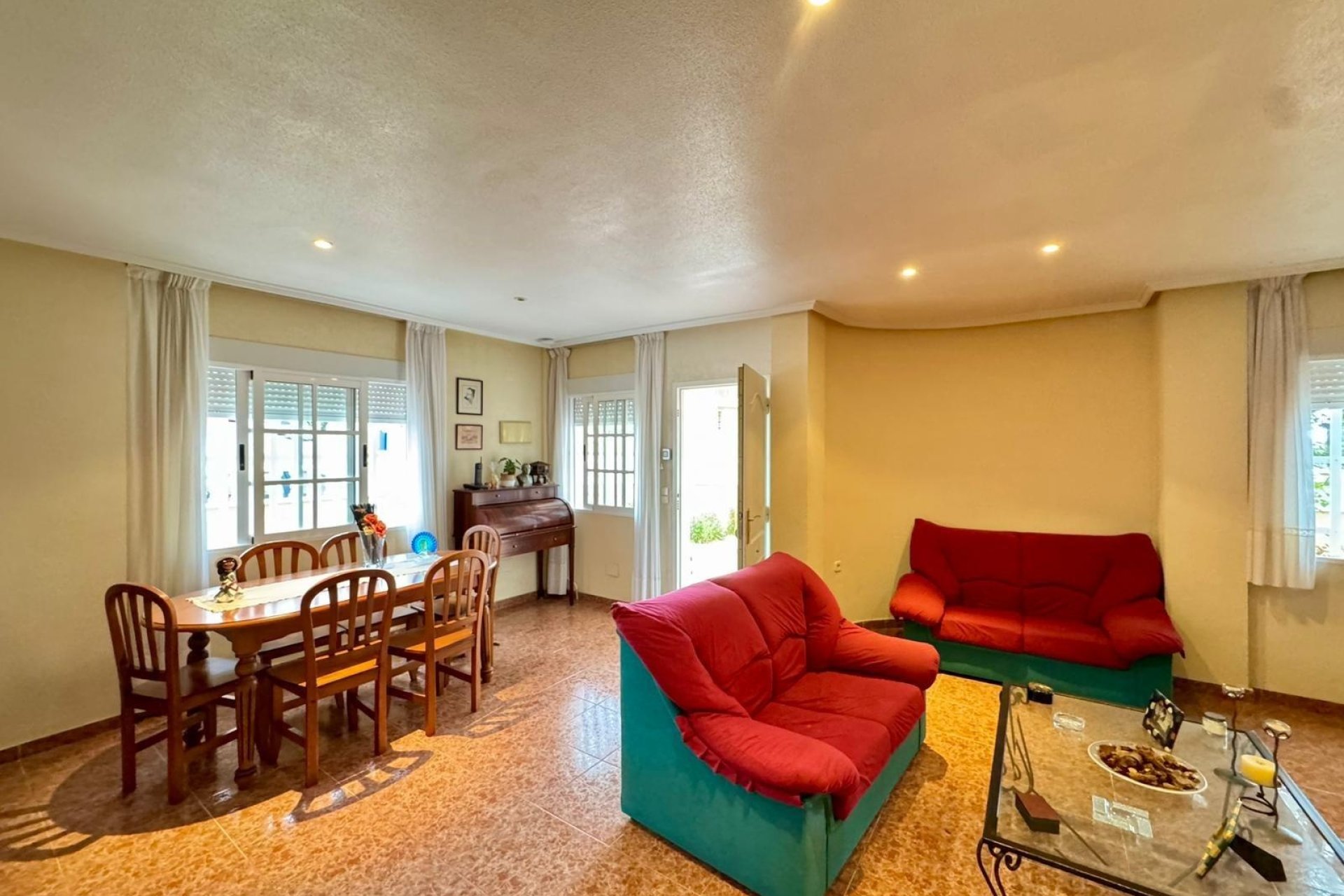 Herverkoop - Villa -
Torrevieja - Costa Blanca