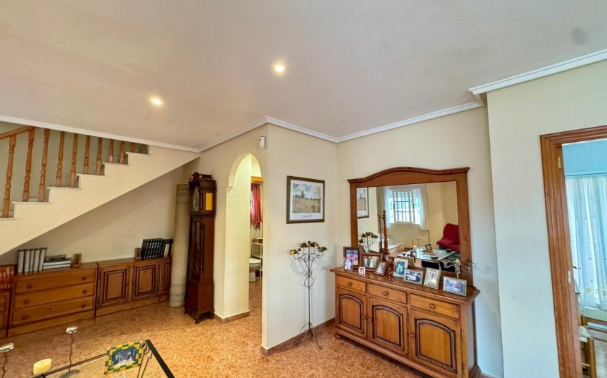 Herverkoop - Villa -
Torrevieja - Costa Blanca