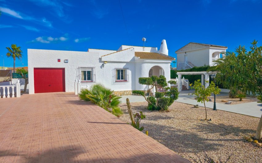 Herverkoop - Villa -
Torrevieja - Costa Blanca