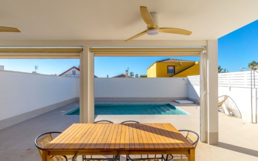 Herverkoop - Villa -
Torrevieja - Costa Blanca