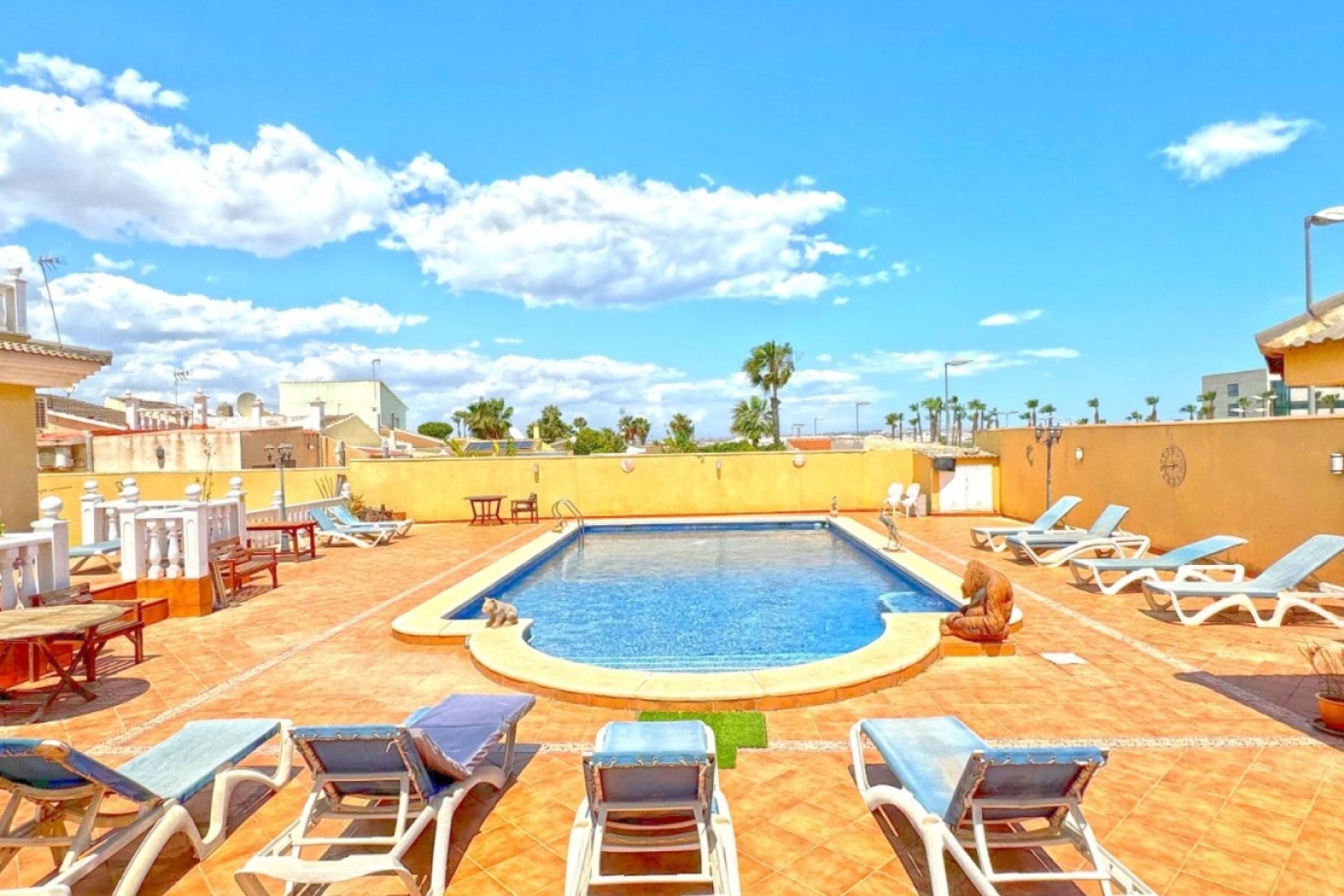 Herverkoop - Villa -
Torrevieja - Costa Blanca