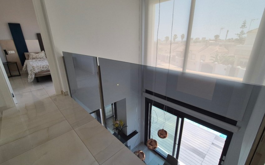 Herverkoop - Villa -
Torrevieja - Costa Blanca