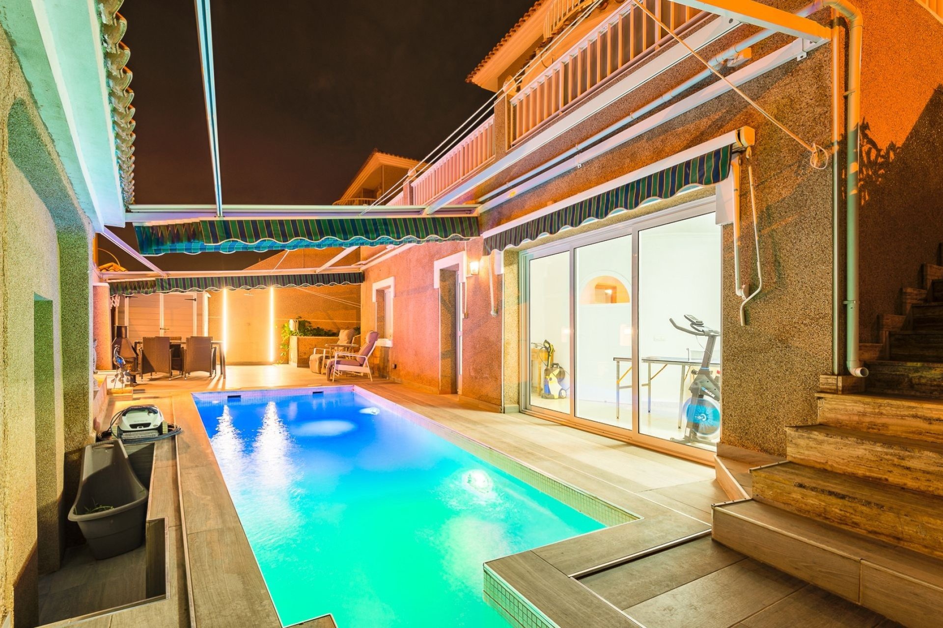 Herverkoop - Villa -
Torrevieja - Costa Blanca